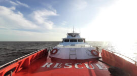 Satu unit kapal besar jenis RB 218 Panjang 36 meter melakukan pencarian terhadap 5orang warga yang tenggelam di Perairan Bengkalis, Sabtu, 15 Januari 2022/Dok Basarnas/riauonline.