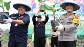 Bersama Forkompimda Tanjab Timur, Kapolda Jambi Irjen Pol Drs Rusdi Hartono  Launching Gugus Tugas Polri Dukung Ketahan Pangang. FOTO : VIRYZHA