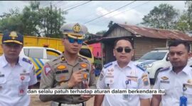 Kasubdit Kamsel Ditlantas Polda Jambi Kompol Agung dan Pejabat Dishub Provinsi Jambi. FOTO : Ist