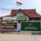 Papan Ucapan Selamat Kepada Kajari Tanjab Barat Togar Rafilion, SH Terpampang Di Pagar Kantor Kejari Tanjab Barat dari Bupati Tanjab Barat. FOTO : BAs
