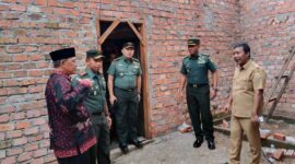 Karya Bakti Kodim 0419/Tanjab, Kemanunggalan TNI dan Rakyat Wujudkan Pembangunan di Tanjab Timur. FOTO : DIMTANJAB