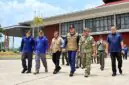 Kepala BNPB Letjen TNI Kristomei Sianturi bersama Kepala BMKG dan unsur terkait bertolak ke Sumatera Selatan untuk memperkuat koordinasi serta meninjau penanganan kebakaran hutan dan lahan (karhutla), Minggu (18/10/2026). (FOTO: Dok. Humas BNPB)