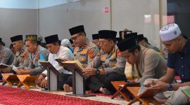 Wakapolda Brigjen Pol M Mustaqim Khotmil Rutin Bagian Pembinaan Rohani bagi Anggota Polri. FOTO : HMS