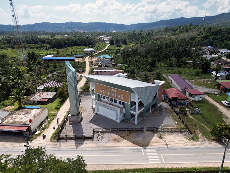 Kisah Pembangunan Masjid Al-Ikhlas yang Kini Malah Jadi Ikon Religius di Konawe Selatan. FOTO : IST
