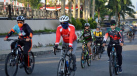 FOTO : Korem 042/Gapu Saat Melaksanakan Gowes Bersama “Family Gathering” ke di Candi Muaro Jambi, Kamis, (20/8/20)