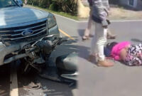 FOTO : Kondisi Motor dan Mobil yang Terlibat Kecelakaan di di jalan Lintas Tumur Kuala Tungkal-Jambi, tepatnya di Desa Muntialo RT 01, Kecamatan Betara, Kamis (27/08/20).