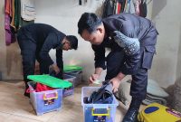 Petugas Lapas Jambi Gelar Razia Blok Hunian Warga Binaan Guna Deteksi Dini Potensi Gangguan Kamtibmas. FOTO : HMS