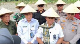 Lapas Narkotika Muara Sabak dan Polres Tanjab Timur Tanaman Jagung 2 Hektar, Sinergi Wujudkan Ketahanan Pangan. FOTO : HMS