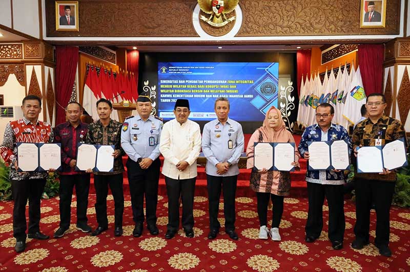 Kalapas Kuala Tungkal Tandatangani PKS dengan OPD Pemkab Tanjab Jabung Barat. FOTO : Hms