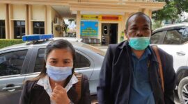 Marudin Simandjuntak didampingi Kuasa Hukum Masta Melda Aritonang Ketika Membuat Laporkan ke Polda Jambi, Selasa (10/5/22). FOTO : Ist