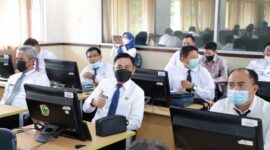 Peserta Ujikom Lelang JPTP 12 OPD Pemkab Tanjab Barat di UPT Penilaian Kompetensi Pekanbaru, Riau, Rabu (15/2/22). FOTO : DOK.PIM