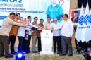 Menteri Ketenagakerjaan Yassierli didampingi para pejabat Kemnaker meresmikan pembukaan Program Pemagangan Nasional MagangHub Batch 2 Angkatan II di Jakarta. (Foto: Dok. Kemnaker)