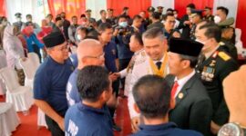 Tampak 3 Mantan Anggota DPRD Provinsi Jambi Menerima Remisi Bebas Bersyarat Saat Benbincang dengan Walikota Jambi dan Ketua DPRD Provinsi Jambi di Lapas Kelas II Jambi. FOTO : Metrojambi.