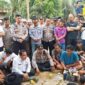 Dok. Polres Tanjab Timur Kawal dan Fasilitasi Tuntutan Aksi Spontanitas Sopir Angkutan Kepala Sawit. FOTO : Hms Res TJT