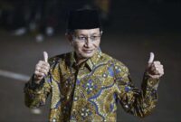 Luruskan kesalahpahaman, Menag Nasaruddin Umar pastikan zakat tetap menjadi rukun Islam yang wajib ditunaikan. Fokus ke depan: perkuat ekonomi umat melalui kolaborasi zakat, wakaf, dan sedekah!. FOTO : Istimewa