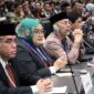 Menaker Yassierli bersama jajaran delegasi Indonesia dalam rangkaian International Labour Conference (ILC) ke-114 di Jenewa, Swiss. Dalam forum ini, Pemerintah Indonesia menegaskan komitmennya untuk mendorong perempuan sebagai penggerak utama transformasi dunia kerja di era digital serta memperkuat perlindungan hak pekerja perempuan. (Foto: Biro Humas Kemnaker)