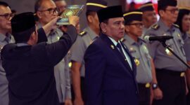 Pelantikan Komjen Pol. (P) Andap Budhi Revianto sebagai Sekjend Kemenkumham oleh Menteri Hukum dan HAM, Yasonna H. Laoly di Gedung Graha Pengayoman, Senin, (04/09/2023). [FOTO : Biro Humas, Hukum, dan Kerja Sama Kemenkumham]
