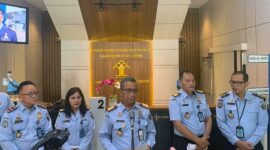 Kepala Kantor Wilayah Kemenkumham Jambi, Tholib (tengah). FOTO : Dhea