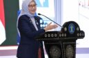 Menteri PANRB Rini Widyantini saat memberikan arahan mengenai evaluasi kebijakan transformasi budaya kerja dan efisiensi birokrasi digital. (FOTO: Dok. Kementerian PANRB)