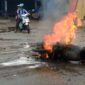 Motor Mio Terbakar di Jalan Raya Simpang Rimbo. FOTO : Dhea/LT