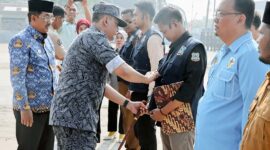 Dokumentasi Apel Akbar Perangi Narkoba dan Deklarasi Tanjab Barat BERSINAR di Alun-alun Kota Kuala Tungkal, Selasa (17/10/23). FOTO : DOKPIM