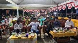 Ketua DPC Partai Demokrat Jamal Darmawan Sie menghadiri pembukaan MTQ ke-X Tingkat Kelurahan Bram Itam Kiri, Sabtu (20/5/23) Malam. FOTO : Ist