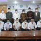 FOTO : Bupati H. Anwar Sadat saat membuka acara Musyawarah Kabupaten (Muskab) ke-V Kamar Dagang dan Industri (Kadin) Kab. Tanjab Barat di Pola Utama Kantor Bupati, Sabtu (10/04/21).