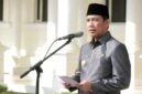 dr. H. Mhd Ferry Kusnadi dilantik menjadi Staf Ahli Gubernur Jambi Bidang Kemasyarakatan dan SDM. FOTO : LT