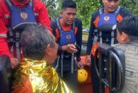 Dua Nelayan Hilang di Perairan Tanjung Jabung Timur Ditemukan Selamat. FOTO : SAR Jambi
