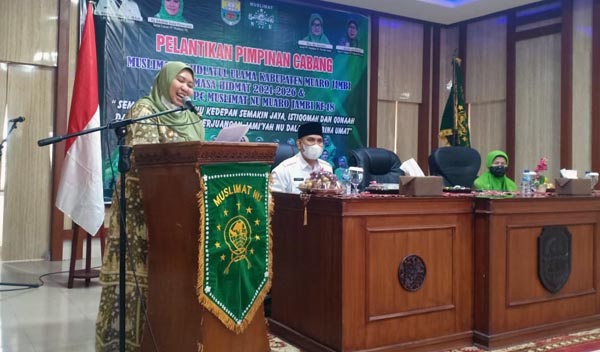 Bupati Muaro Jambi Hj. Mansah Busro Hadiri Pelantikan Kepengurusan Pimpinan Cabang (PC) Muslimat NU Kabupaten Muaro Jambi Masa Khidmat 2021-2026, Senin, (10/01/22). FOTO : NOVAL