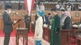 Prosesi PAW Sri Herlita Gantikan Agus Rama Jadi Anggota DPRD Provinsi Jambi. FOTO : Ist