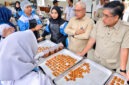 Menaker Yassierli, saat meninjau langsung proses pembuatan kue kering oleh para peserta program kejuruan Tata Boga di Satuan Pelayanan Pelatihan Vokasi dan Produktivitas (Satpel PVP) Bantul, D.I. Yogyakarta, Rabu (7/10/2026). (Foto: Dok. Kemnaker)