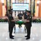 Kepala Kejaksaan Tinggi Jambi Elan Suherlan Melantik 3 Pejabat Eselon III di Wilayah Hukum Kejati Jambi, Senin (3/4/23). FOTO : Hms