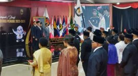 Pelantikan Anggota KPU 20 Provinsi Periode 2023-2028 di Kantor KPU RI, Menteng, Jakarta Pusat dipimpin oleh ketua KPU RI Hasyim Asy'ari. FOTO : Ist/detikcom