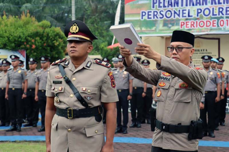 Kapolres Sarolagun AKBP Imam Rachan, S.IK Saat Pimpin Upacara Pelantikan Kasat Lantas. FOTO : Hms