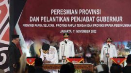 Menteri Dalam Negeri (Mendagri) Tito Karnavian telah resmi melantik tiga orang Penjabat (Pj) Gubernur untuk tiga provinsi baru di Papua. FOTO : Ist/Net