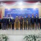 Pelantikan Pengurus Persatuan Wartawan Indonesia (PWI) dan Ikatan Keluarga Wartawan Indonesia (IKWI) Tanjab Barat Periode 2022-2025 di Gedung Balai Pertemuan, Senin (24/1/22). FOTO : MC Grup