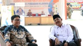 Bupati H. Anwar Sadat dan Anggota Ombudsman Republik Indonesia Dadan Suparjo Suharmawijaya pada Acara Pembukaan Festival Pelayanan Publik Tahun 2023. FOTO : Ist