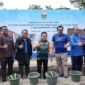 Gubernur Jambi Al Haris Saat Melakukan Cor Pertama Pembangunan Gedung Radiologi RSRM, Jumat (14/7/23). FOTO : Ist/Net
