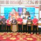 Kasrem 042/Gapu Kolonel Inf Ali Aminudin Saat Hadiri Peluncuran 7 Pecahan Uang Rupiah Kertas Tahun Emisi 2022 i Auditorium Rumah Dinas Gubernur Jambi secara virtual, Kamis (18/8/22). FOTO : Penrem