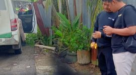 Anggota Unit Reskrim Polsek Tebing Tinggi Saat Melakukan Indetifikasi dan Olah TKP. FOTO : ISTIMEWA