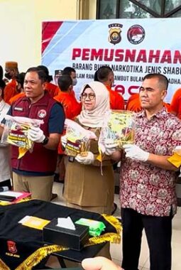 Jelang Ramadhan, Ditresnarkoba Polda Jambi Musnahkan 13 Kilogram Sabu