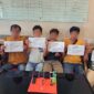 6 Orang laki-laki Diamankan Polrest Jambi Saat Pengerbekan di Salah satu Rumah di RT 5 Kelurahan Rawasari, Kecamatan Alam Barajo, Kota Jambi, Provinsi Jambi. Mereka masing-masing LC, RH, AO, BP, MB, dan MW, Sabtu (22/7/23). FOTO : Humas