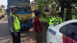 Ditlantas Polda Jambi Melakukan Penindakan dan Penegakkan Terhadap Sngkutan Batu Bara yang melanggar Jam Operasional. FOTO : Noval