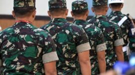Para prajurit BAIS TNI yang terlibat dalam pusaran kasus penganiayaan berat terhadap Wakil Koordinator KontraS, Andrie Yunus. Putusan terbaru dari Pengadilan Militer Tinggi Jakarta resmi menyunat masa hukuman penjara kedua eksekutor dan mempertahankan mereka di dinas militer aktif. (FOTO : Dok. Istimewa)