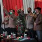 FOTO : Kapolda Jambi Irjen Pol A. Rachmad Wibiwob bersama Bupati H. Anwar Sadat Meresmikan Markas Komando (Mako) Polsek Tebung Tinggi, Rabu (07/04/21).