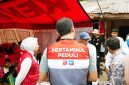 Pertamina Salurkan Bantuan Kemanusiaan untuk Korban Kebakaran Kelurahan 1 Ulu Palembang. FOTO : WKI