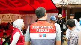Pertamina Salurkan Bantuan Kemanusiaan untuk Korban Kebakaran Kelurahan 1 Ulu Palembang. FOTO : WKI