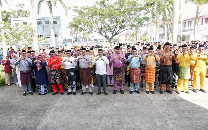 Bupati Anwar Sadat Kukuhkan PNS dan PPPK 8 OPD di Awal Tahun 2026. FOTO : DOKPIM