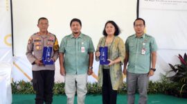 PetroChina Gelar Sosialisasi dan Diskusi Terbuka dengan Masyarakat di Kecamatan Geragai, Kabupaten Tanjung Jabung Timur Terkait Mencegah Tindakan Okupasi Ilegal di atas Tanah Barang Milik Negara (BMN), Kamis 17 Oktober 2024. (FOTO : Tim Media)